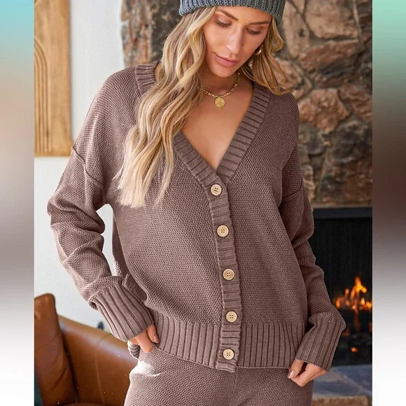 Amazon sweater set. Brand new! - Picture 2 of 4